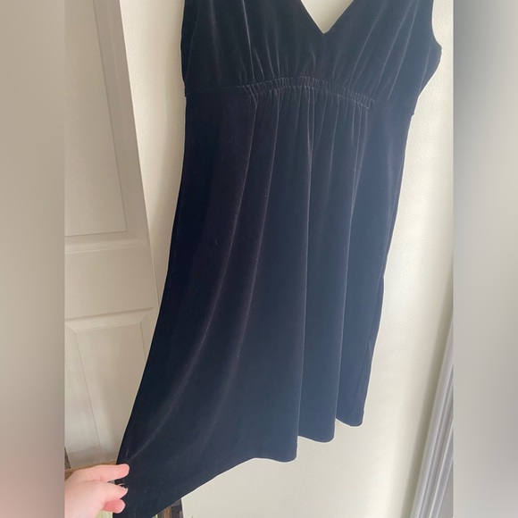 Old Navy Velvet Babydoll Dress Black Elegant Black Sleeveless Fit & Flare Small - Picture 3 of 7